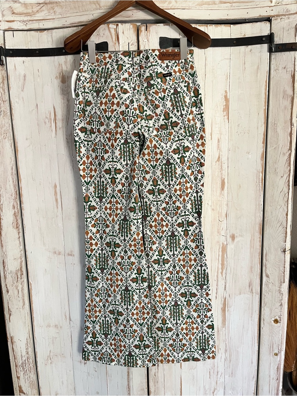 Wrangler high rise fierce flare bohemian vintage tapestry inspired print jeans - Picture 6 of 9
